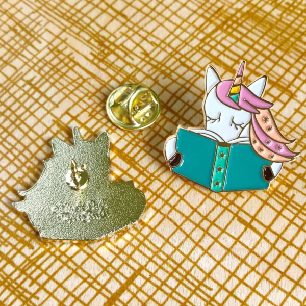 Reading Unicorn Enamel Pin 3 - 66073 06e818 -